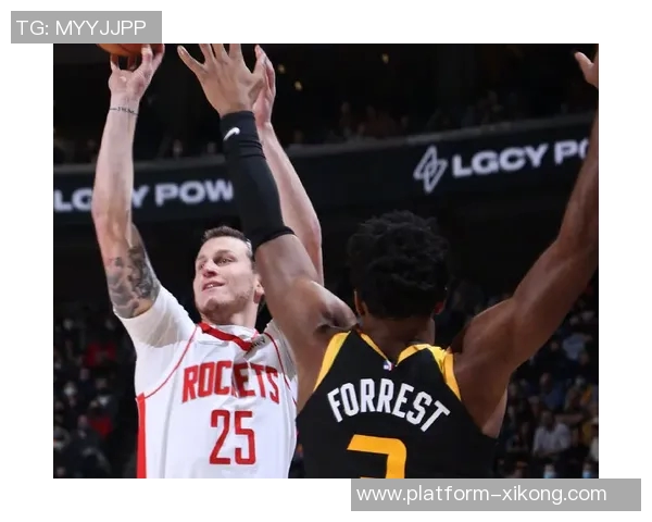 15中1仅得2分的背后真相解说员疑惑三球是否早有预知这场比赛太过抽象